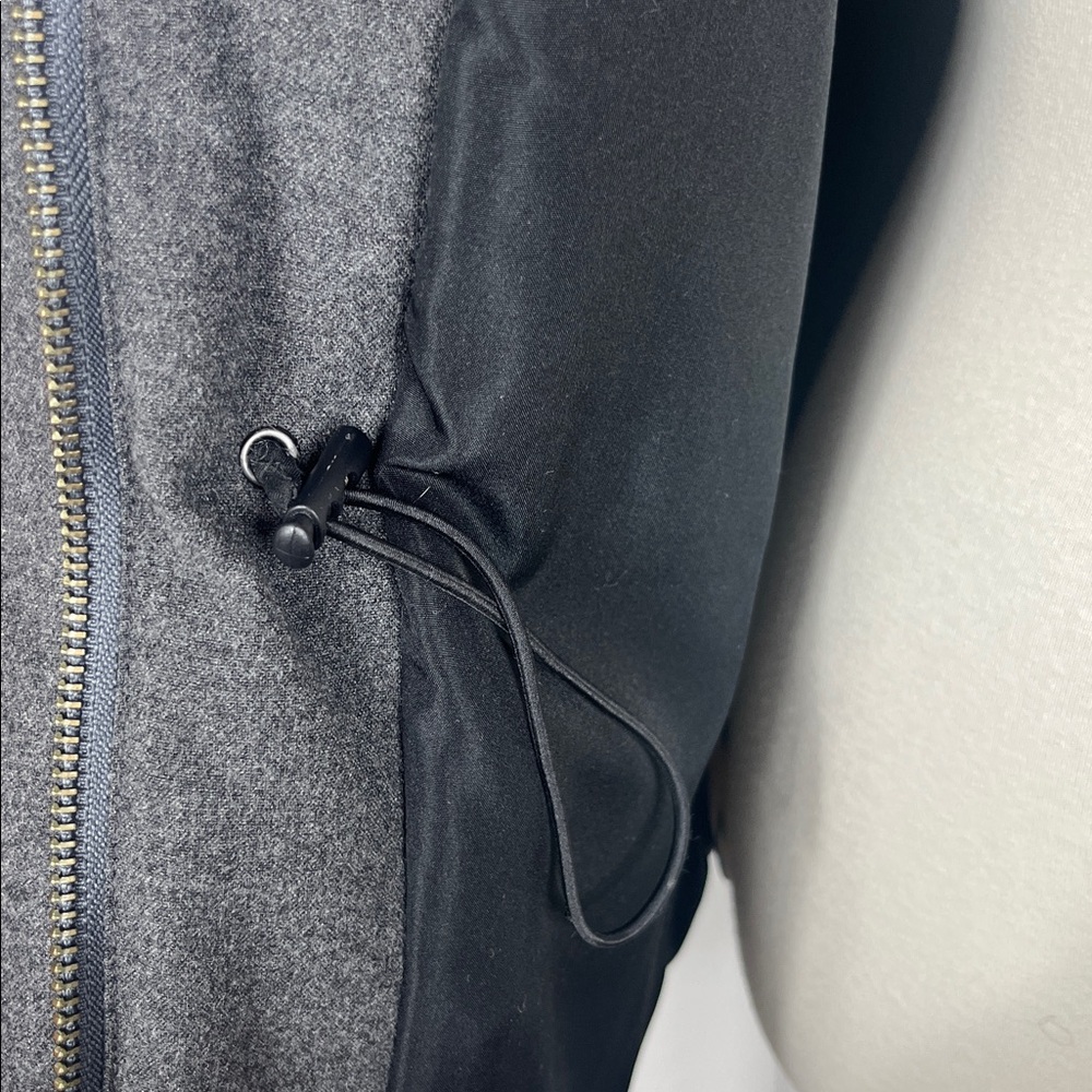LOFT Charcoal Gray Puffer Jacket - Picture 4 of 9